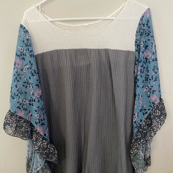 Boho Top XL 35% Cotton 65% Polyester like new - Picture 3 of 4